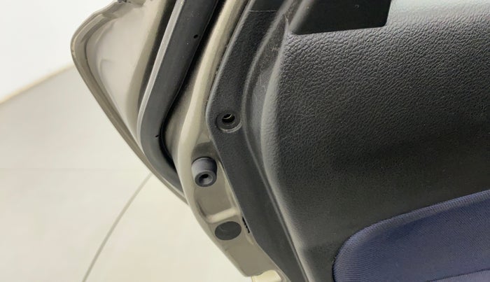 2019 Maruti Baleno ZETA PETROL 1.2, Petrol, Manual, 74,030 km, Rear left door - Trim has minor damage