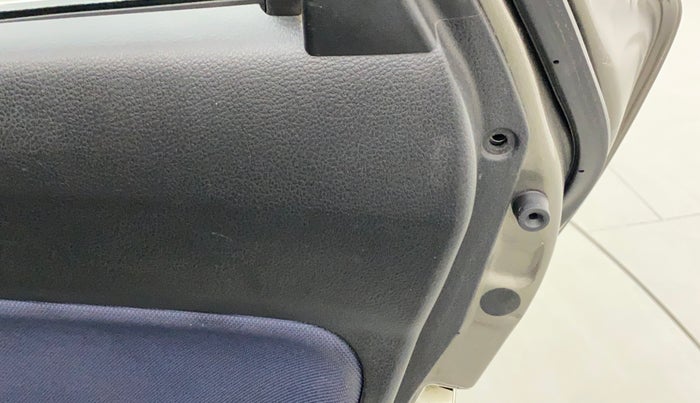 2019 Maruti Baleno ZETA PETROL 1.2, Petrol, Manual, 74,030 km, Right rear door - Trim has minor damage