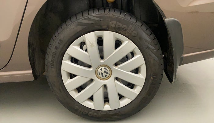 2016 Volkswagen Vento COMFORTLINE 1.2 TSI AT, Petrol, Automatic, 67,370 km, Left Rear Wheel
