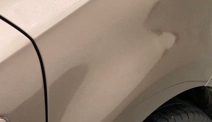 2016 Volkswagen Vento COMFORTLINE 1.2 TSI AT, Petrol, Automatic, 67,370 km, Left quarter panel - Slightly dented