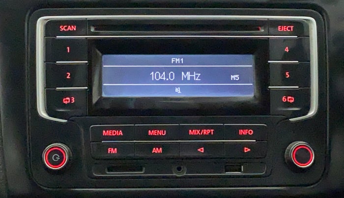 2016 Volkswagen Vento COMFORTLINE 1.2 TSI AT, Petrol, Automatic, 67,370 km, Infotainment System