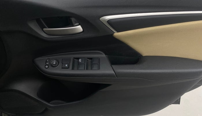 2016 Honda Jazz 1.2L I-VTEC V, Petrol, Manual, 69,419 km, Driver Side Door Panels Control