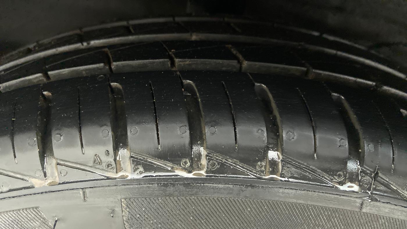 2021 Hyundai NEW SANTRO SPORTZ EXECUTIVE CNG, CNG, Manual, 21,462 km, Right Rear Tyre Tread