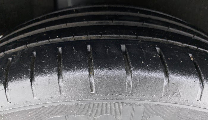 2019 Maruti Baleno ALPHA 1.2 K12, Petrol, Manual, 27,955 km, Right Rear Tyre Tread