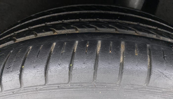 2019 Maruti Baleno ALPHA 1.2 K12, Petrol, Manual, 27,955 km, Left Rear Tyre Tread