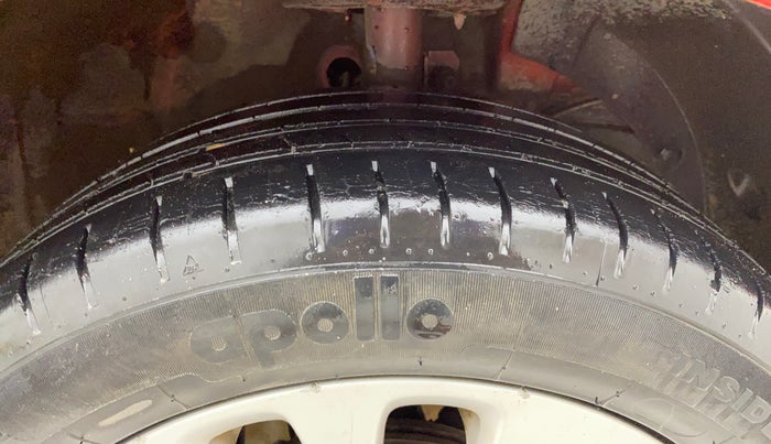 2016 Maruti Baleno ALPHA PETROL 1.2, Petrol, Manual, 68,054 km, Right Front Tyre Tread