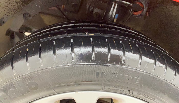 2016 Maruti Baleno ALPHA PETROL 1.2, Petrol, Manual, 68,054 km, Left Front Tyre Tread