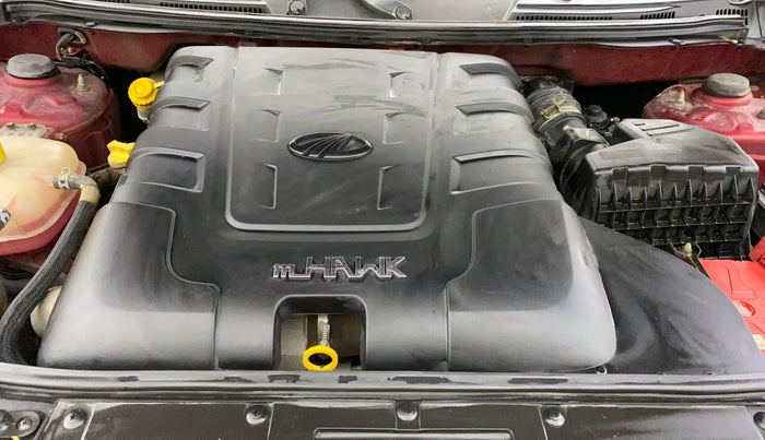 2019 Mahindra XUV500 W9 AT, Diesel, Automatic, 37,942 km, Engine View