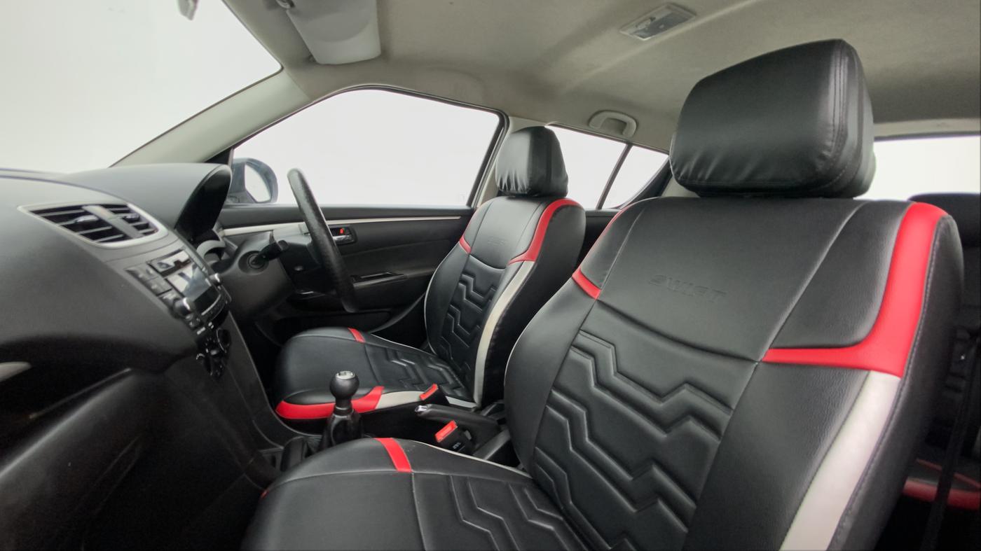 2017 Maruti Swift VXI, Petrol, Manual, 45,696 km, Right Side Front Door Cabin