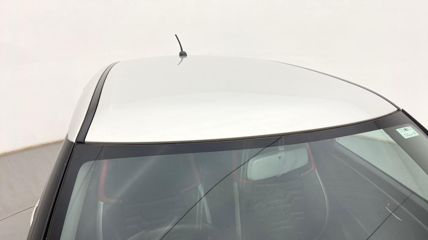 2017 Maruti Swift VXI, Petrol, Manual, 45,696 km, Roof