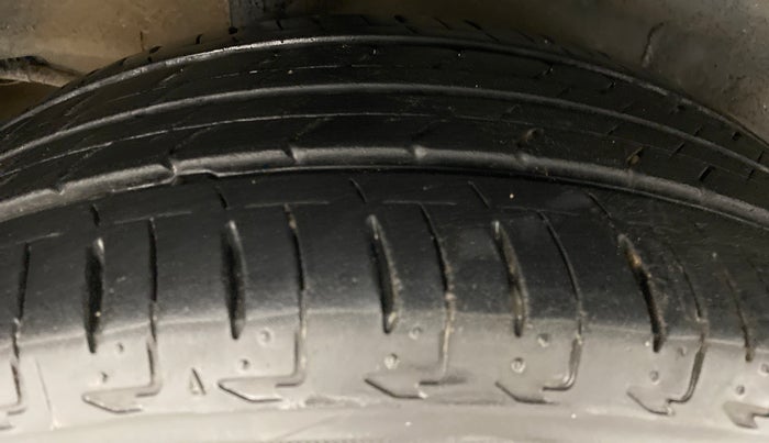 2020 Honda City ZX CVT, Petrol, Automatic, 13,505 km, Right Rear Tyre Tread