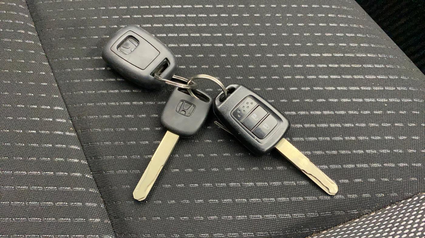 2018 Honda WR-V 1.2L I-VTEC VX MT, Petrol, Manual, 72,678 km, Key Close Up
