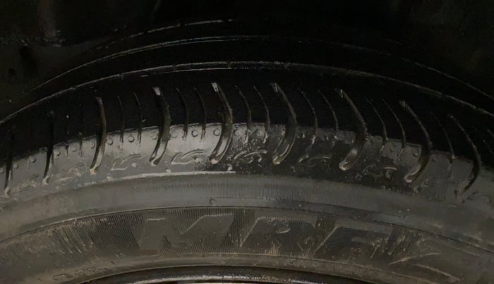 2016 Honda City 1.5L I-VTEC SV, CNG, Manual, 90,298 km, Left Rear Tyre Tread