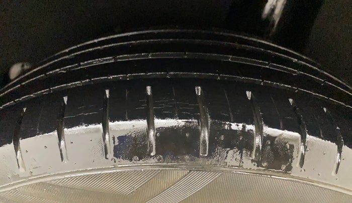 2018 Maruti Baleno ZETA PETROL 1.2, Petrol, Manual, 34,156 km, Left Rear Tyre Tread