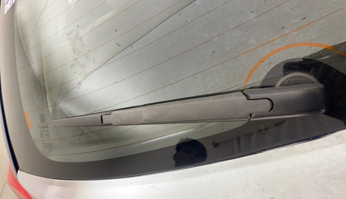 2018 Maruti Baleno ZETA PETROL 1.2, Petrol, Manual, 34,156 km, Rear Wiper