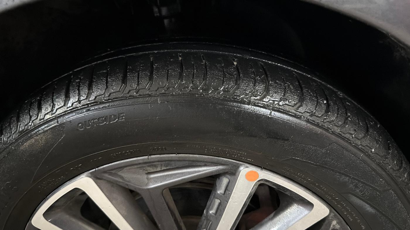 2021 Hyundai NEW I20 N LINE N6 1.0 TURBO GDI IMT, Petrol, Manual, 67,097 km, Right Front Tyre Tread