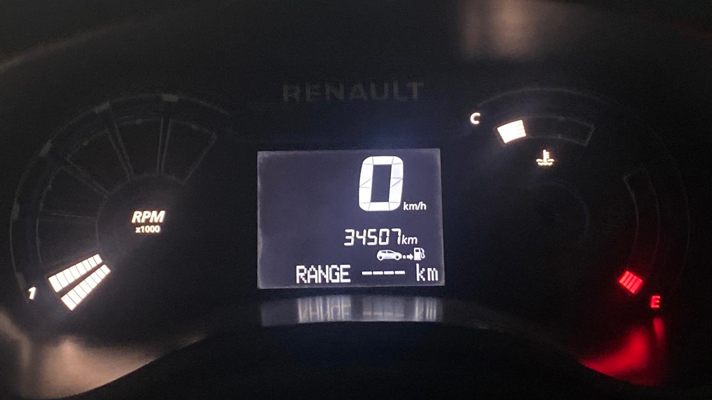 2019 Renault TRIBER RXZ, Petrol, Manual, 34,499 km, Odometer Image