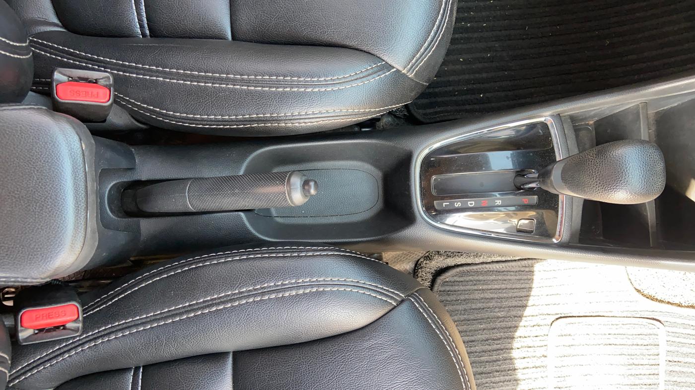 2021 Honda Amaze 1.5L I-DTEC VX CVT, Diesel, Automatic, 1,01,194 km, Gear Lever