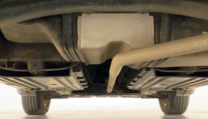 2016 Maruti Vitara Brezza ZDI, Diesel, Manual, 52,772 km, Rear Underbody