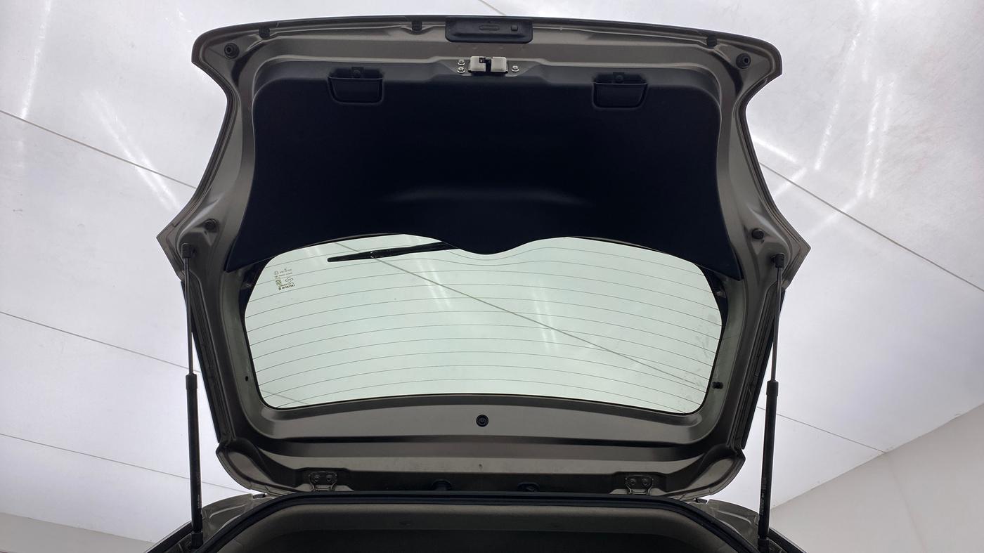 2018 Maruti Swift ZXI, Petrol, Manual, 36,509 km, Boot Door Open
