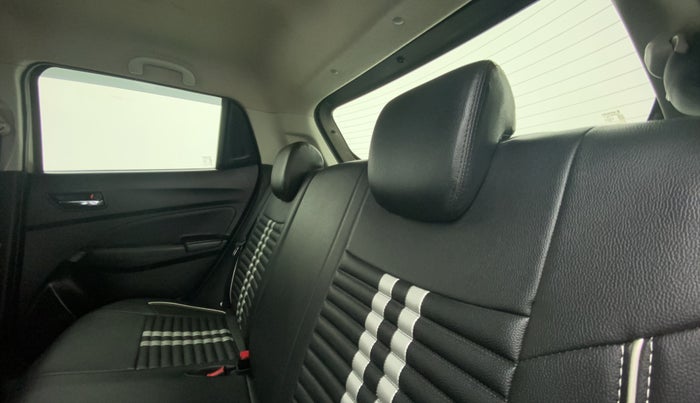 2018 Maruti Swift ZXI, Petrol, Manual, 36,509 km, Right Side Rear Door Cabin