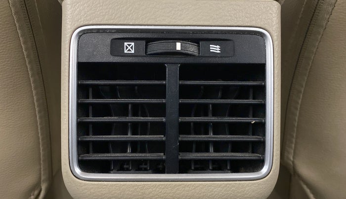 2016 Maruti Ciaz ZXI, Petrol, Manual, 90,894 km, Rear AC Vents