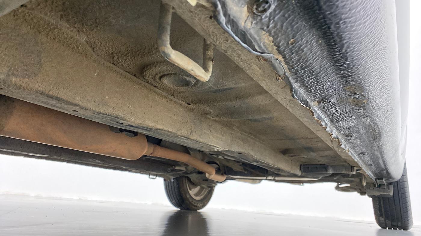 2016 Maruti Ciaz ZXI, Petrol, Manual, 90,894 km, Right Side Underbody