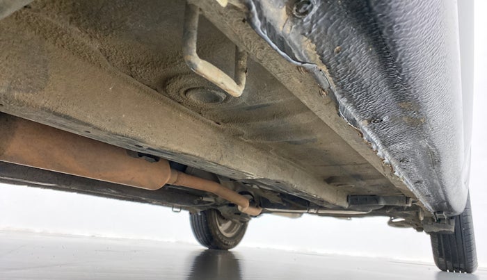 2016 Maruti Ciaz ZXI, Petrol, Manual, 90,894 km, Right Side Underbody