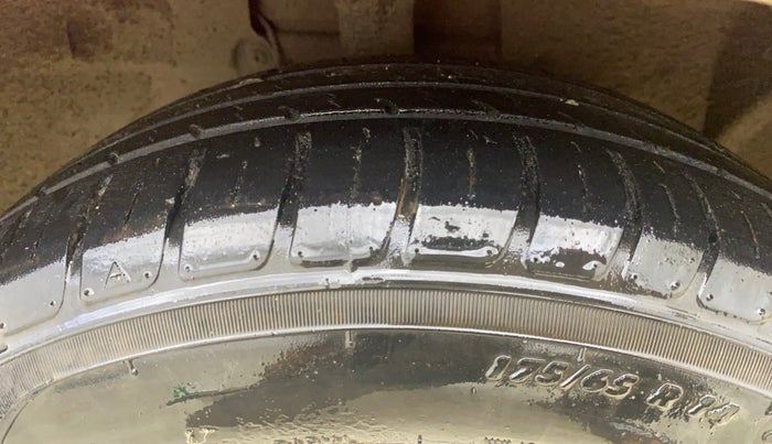 2019 Ford Figo Aspire TREND PLUS 1.2 PETROL, Petrol, Manual, 81,518 km, Right Front Tyre Tread