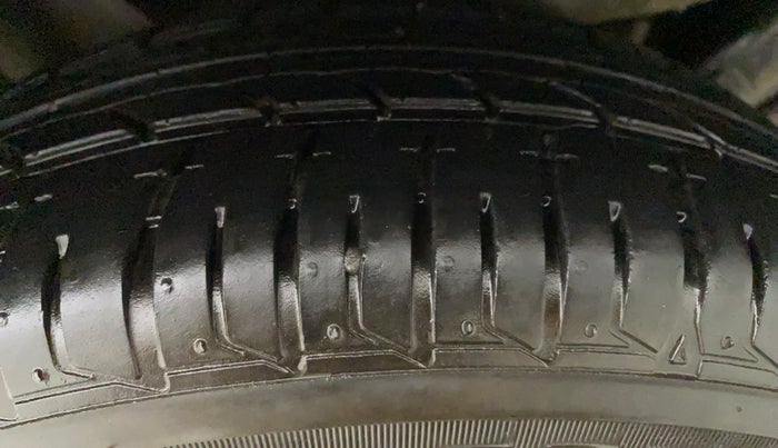 2020 Tata Tiago XT PETROL, Petrol, Manual, 11,744 km, Left Rear Tyre Tread