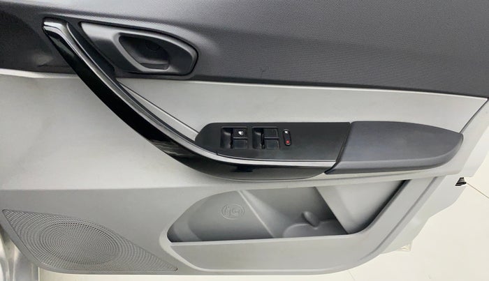 2020 Tata Tiago XT PETROL, Petrol, Manual, 11,744 km, Driver Side Door Panels Control