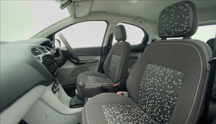 2020 Tata Tiago XT PETROL, Petrol, Manual, 11,744 km, Right Side Front Door Cabin