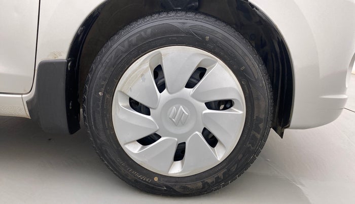 2017 Maruti Celerio VXI, Petrol, Manual, 21,287 km, Right Front Wheel