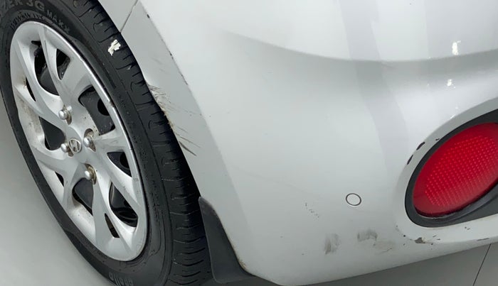 2017 Hyundai Grand i10 SPORTZ (O) 1.2 KAPPA VTVT, Petrol, Manual, 14,990 km, Rear bumper - Minor scratches