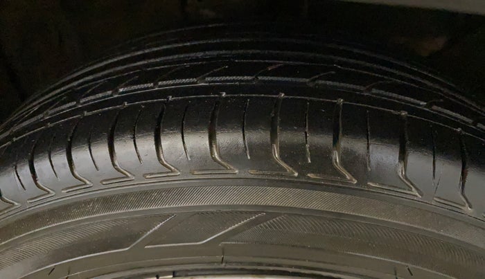 2022 KIA SELTOS HTK 1.5 DIESEL, Diesel, Manual, 79,659 km, Right Front Tyre Tread