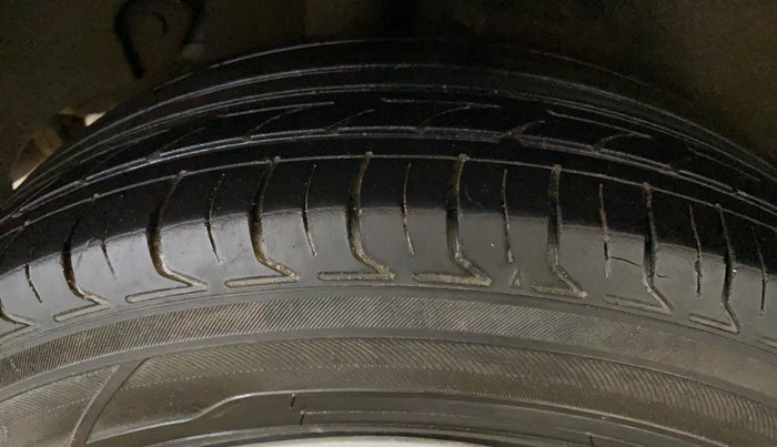 2022 KIA SELTOS HTK 1.5 DIESEL, Diesel, Manual, 79,659 km, Right Rear Tyre Tread