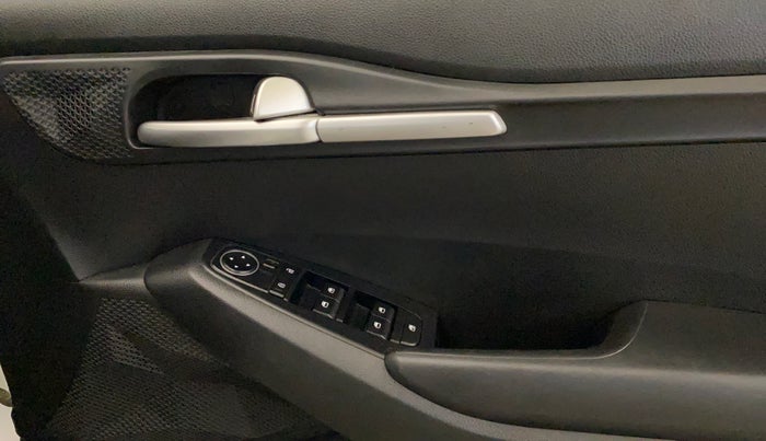 2022 KIA SELTOS HTK 1.5 DIESEL, Diesel, Manual, 79,659 km, Driver Side Door Panels Control