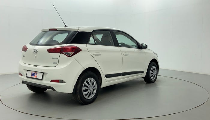 2016 Hyundai Elite i20 Sportz 1.2 VTVT MT, Petrol, Manual, 24,365 km, Right Back Diagonal (45- Degree) View