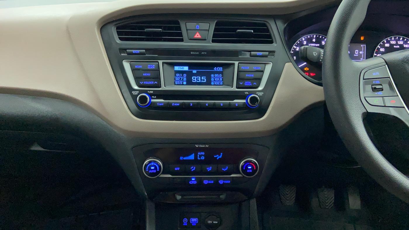 2016 Hyundai Elite i20 Sportz 1.2 VTVT MT, Petrol, Manual, 24,365 km, Air Conditioner