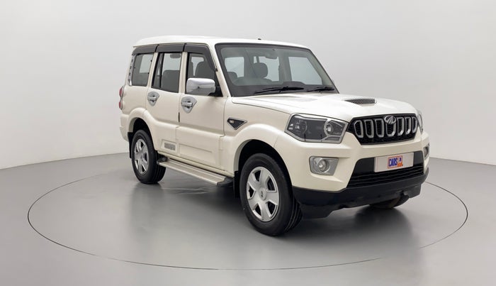 2018 Mahindra Scorpio S5 2WD, Diesel, Manual, 35,284 km, Right Front Diagonal