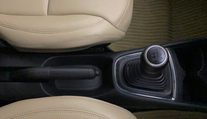 2019 Honda Amaze 1.2L I-VTEC S, Petrol, Manual, 43,026 km, Gear Lever