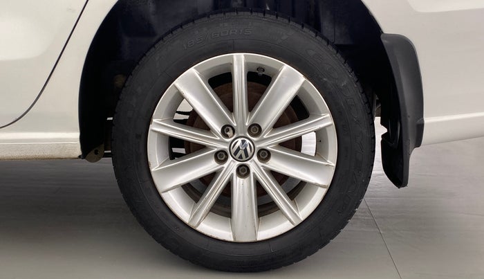 2016 Volkswagen Vento HIGHLINE PETROL, Petrol, Manual, 89,507 km, Left Rear Wheel