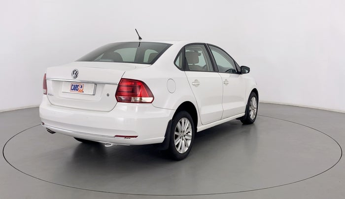 2016 Volkswagen Vento HIGHLINE PETROL, Petrol, Manual, 89,507 km, Right Back Diagonal