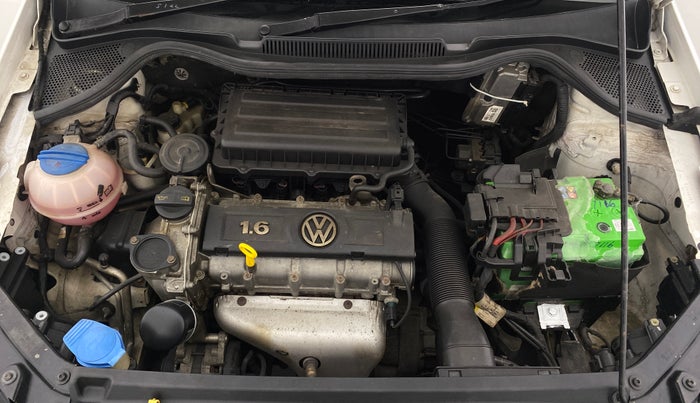 2016 Volkswagen Vento HIGHLINE PETROL, Petrol, Manual, 89,507 km, Open Bonet