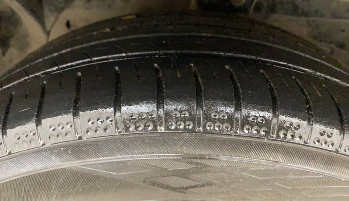 2018 Ford FREESTYLE TITANIUM PLUS 1.2 PETROL, Petrol, Manual, 67,168 km, Left Front Tyre Tread