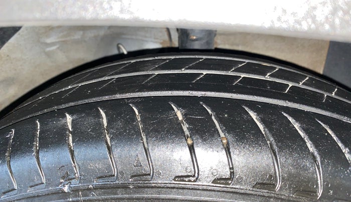 2024 Hyundai EXTER SX (O) CONNECT, Petrol, Manual, 13,411 km, Right Front Tyre Tread