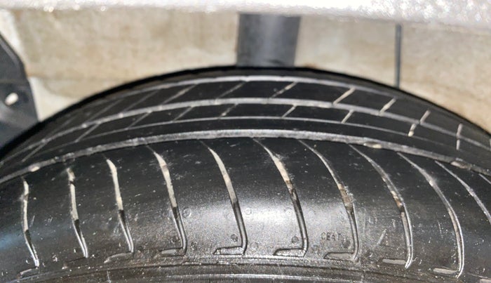 2024 Hyundai EXTER SX (O) CONNECT, Petrol, Manual, 13,411 km, Right Rear Tyre Tread