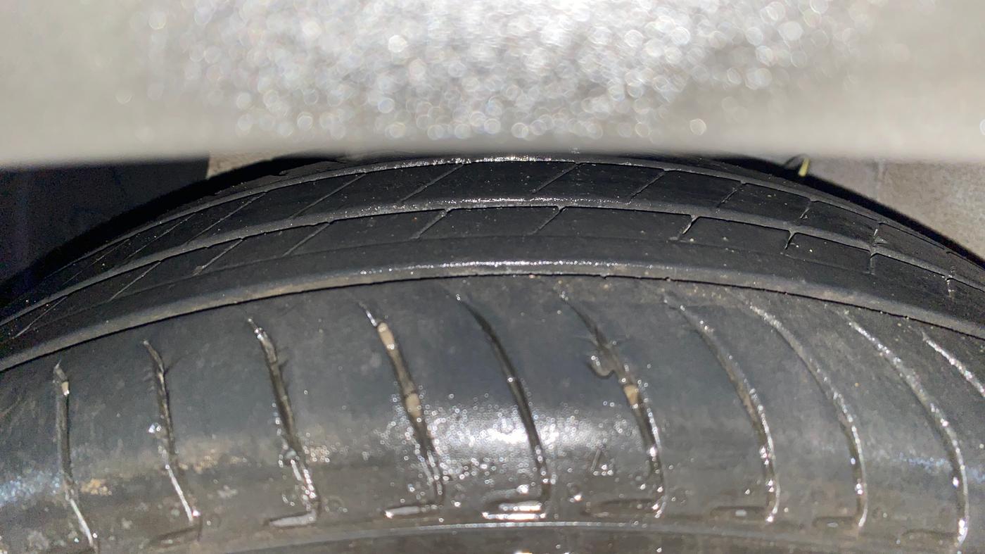 2024 Hyundai EXTER SX (O) CONNECT, Petrol, Manual, 13,411 km, Left Front Tyre Tread