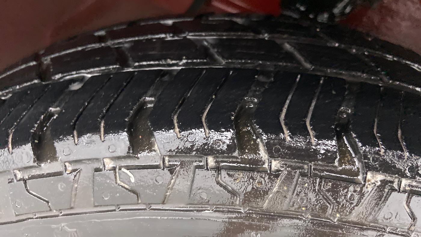 2018 Maruti Alto 800 LXI, Petrol, Manual, 20,315 km, Right Front Tyre Tread