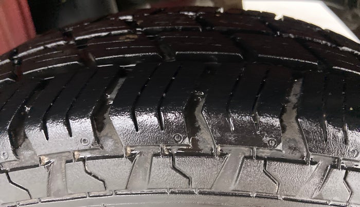 2018 Maruti Alto 800 LXI, Petrol, Manual, 20,315 km, Left Rear Tyre Tread